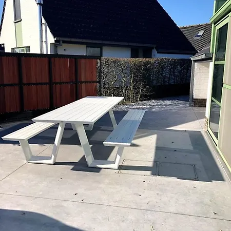 Feriehus Nieuwendamme 80 *